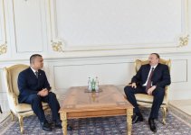 Azerbaijani president receives credentials from ambassadors of several countries (PHOTO)