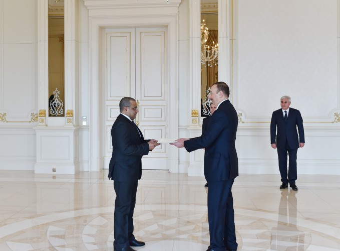 Azerbaijani president receives credentials from ambassadors of several countries (PHOTO)