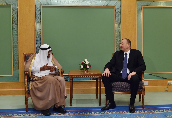 Azerbaijani president meets with president of Islamic Development Bank Group (PHOTO)