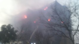 Fire in residential building in Baku was extinguished
(PHOTO, VIDEO)