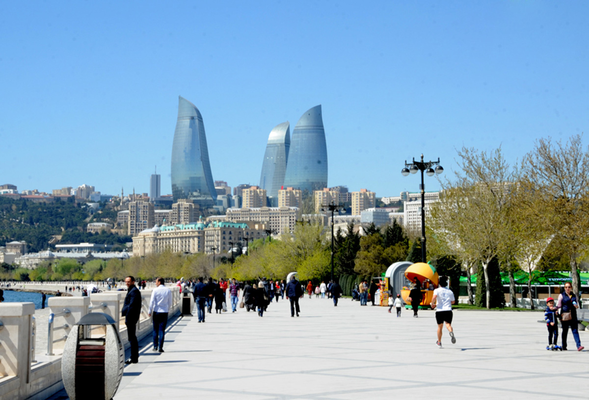 Baku in top 5 CIS cities for Russians for November holidays