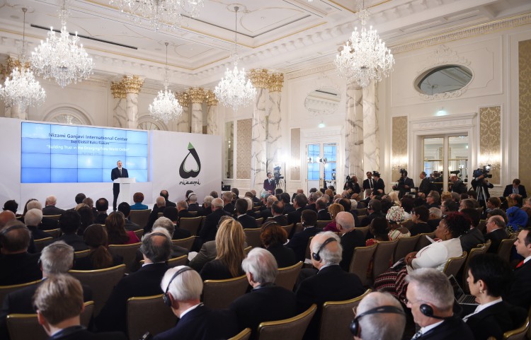 Ilham Aliyev: Baku Forum unique opportunity to tackle challenges, world tensions