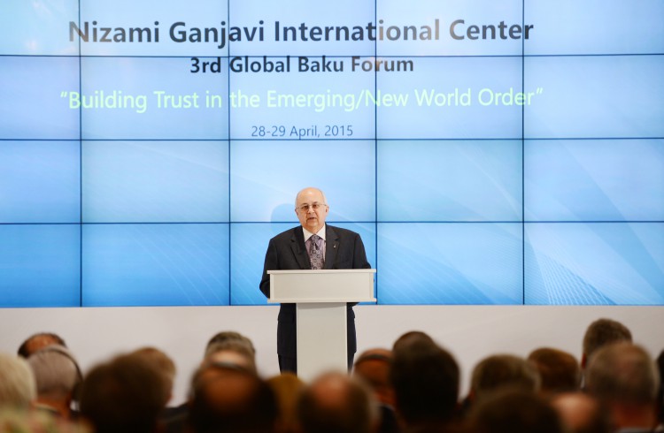 Ilham Aliyev: Baku Forum unique opportunity to tackle challenges, world tensions