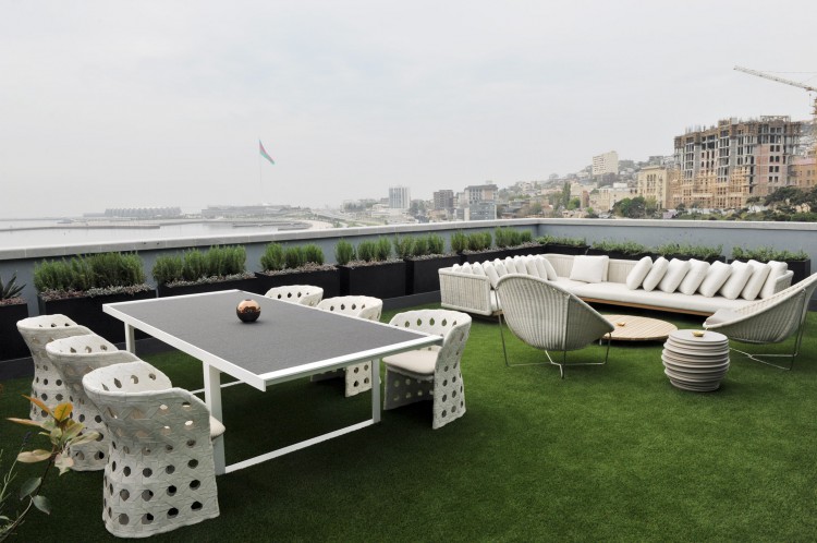 Azerbaijani president and his spouse attend opening of Inturist hotel