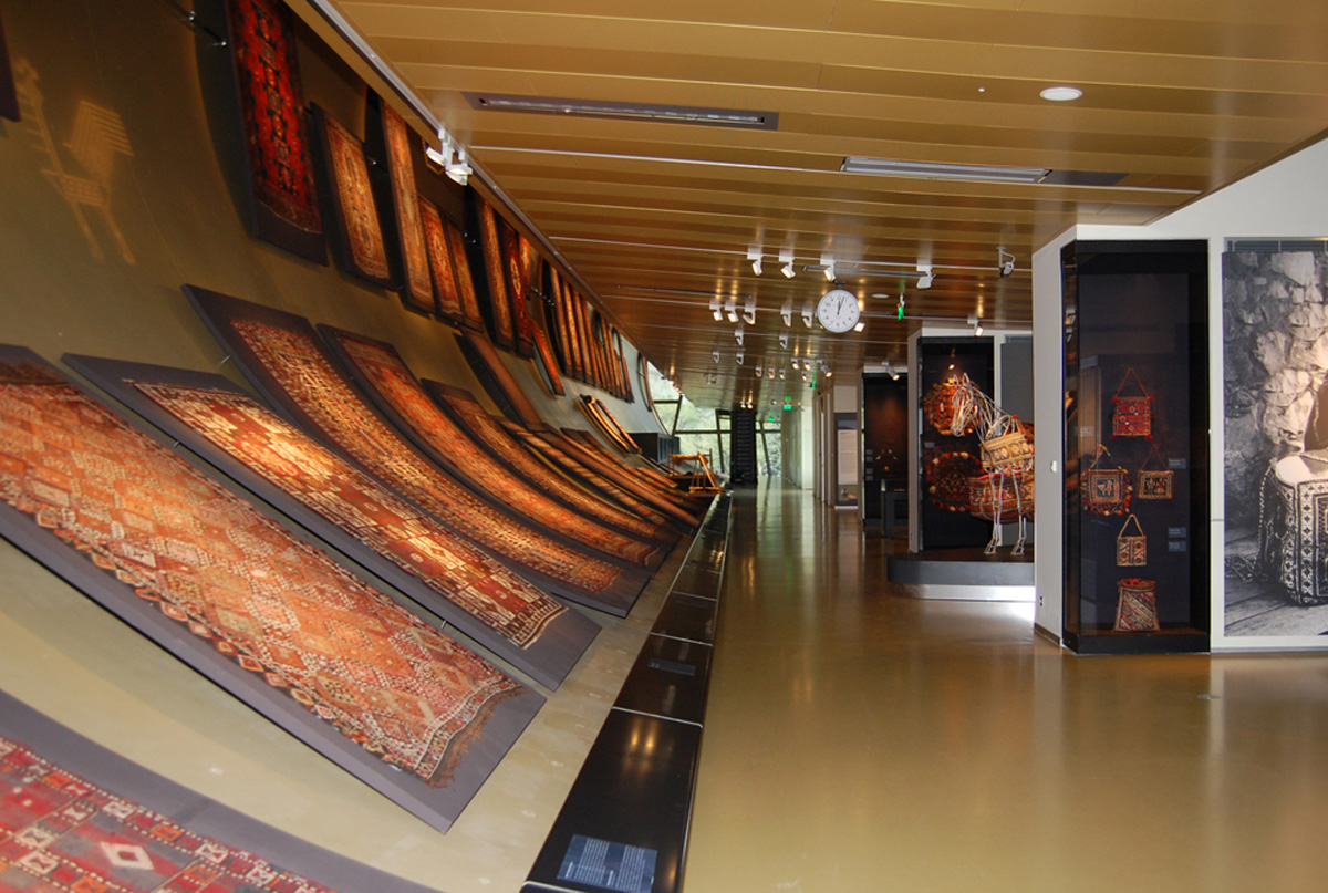 Azerbaijan Carpet Museum: Home to thousands of unique exhibits (PHOTO)