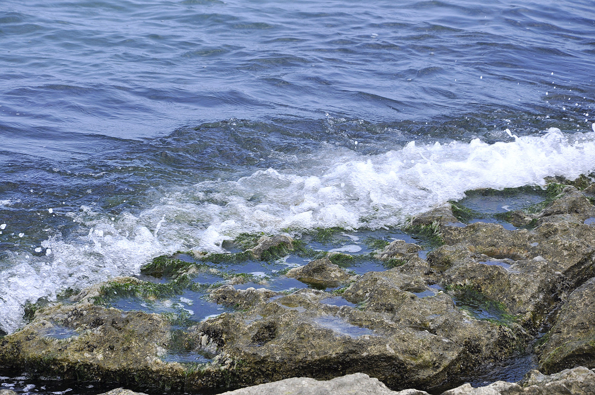BAKU 2015: Sun, sea, beaches, waves and sunset (PHOTO)