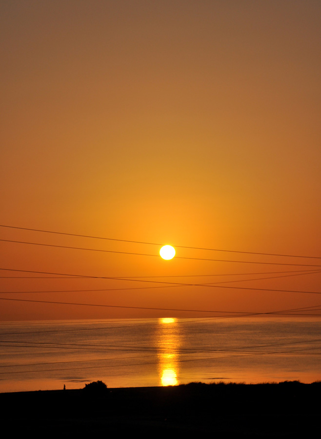 BAKU 2015: Sun, sea, beaches, waves and sunset (PHOTO)