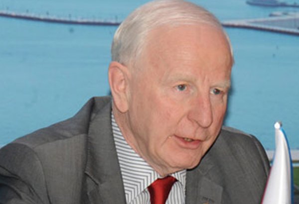 European Olympic Committee president awarded with Sharaf Order