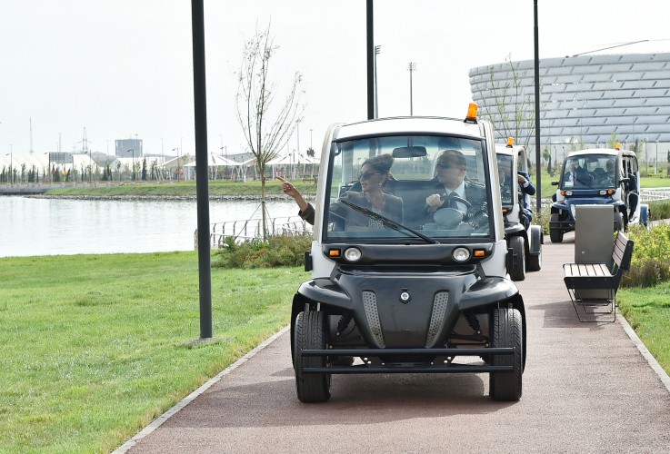 Azerbaijani president and his spouse attend opening of Boyukshor boulevard and park (PHOTO)