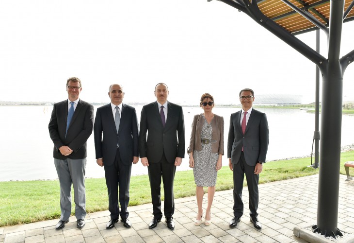 Azerbaijani president and his spouse attend opening of Boyukshor boulevard and park (PHOTO)