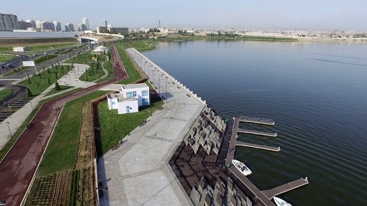 Azerbaijani president and his spouse attend opening of Boyukshor boulevard and park (PHOTO)