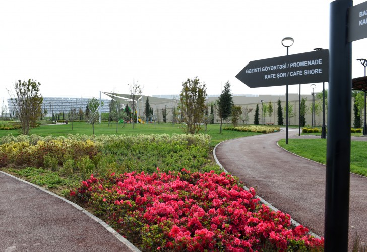 Azerbaijani president and his spouse attend opening of Boyukshor boulevard and park (PHOTO)