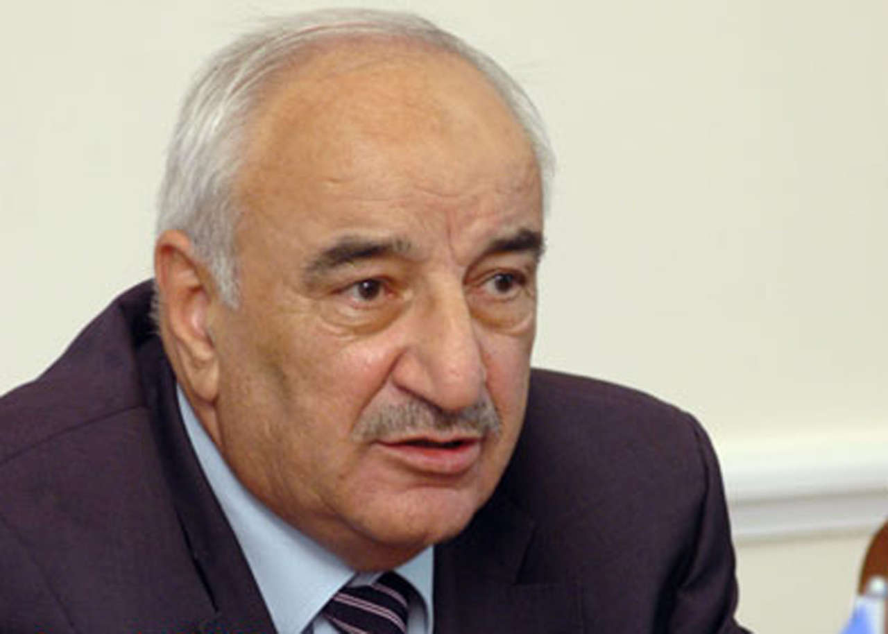 Repair of building burnt in Baku to be completed in five months - deputy PM