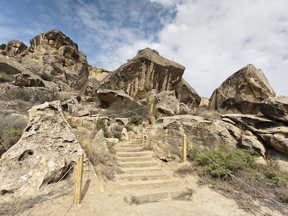 Gobustan - witness of ancient history of Azerbaijan (PHOTO)