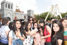 Azerbaijani president and his spouse attend opening of Baku White City boulevard