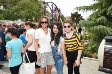 Azerbaijani president and his spouse attend opening of Baku White City boulevard