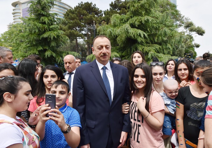 Azerbaijani president and his spouse attend opening of Baku White City boulevard