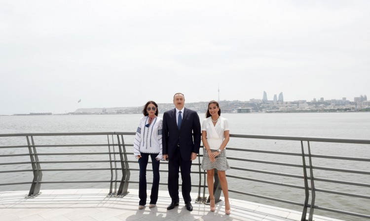 Azerbaijani president and his spouse attend opening of Baku White City boulevard