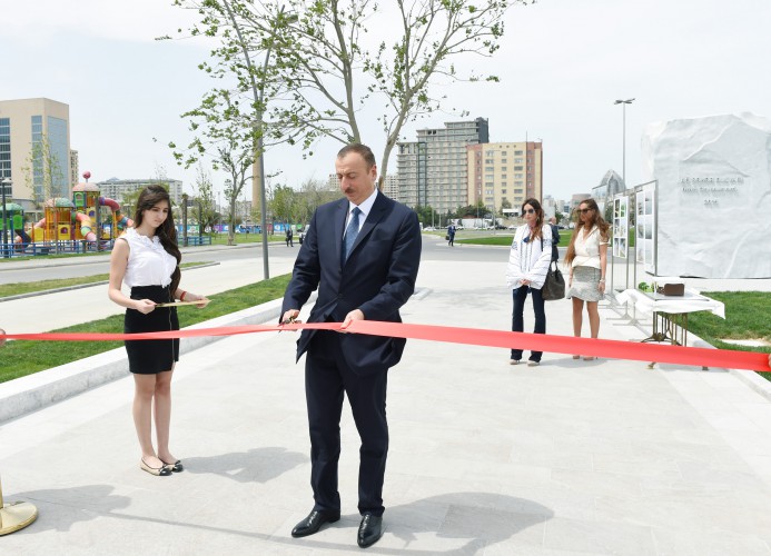 Azerbaijani president and his spouse attend opening of Baku White City boulevard