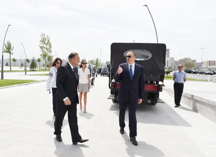 Azerbaijani president and his spouse attend opening of Baku White City boulevard