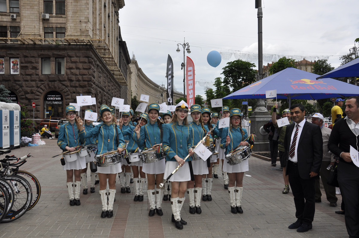 Kiev holds march dedicated to first European Games (PHOTO)