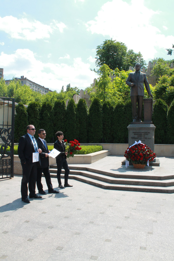 Kiev holds march dedicated to first European Games (PHOTO)