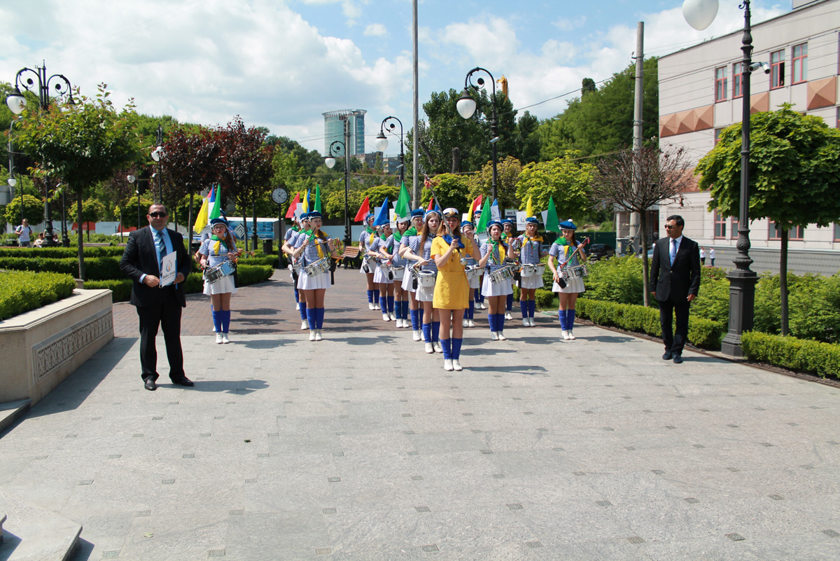 Kiev holds march dedicated to first European Games (PHOTO)