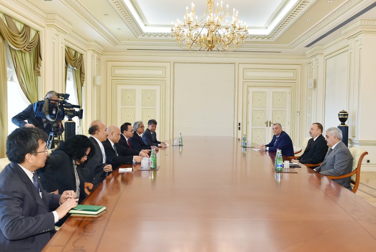 Ilham Aliyev receives delegation led by Indonesian minister of energy and mineral resources