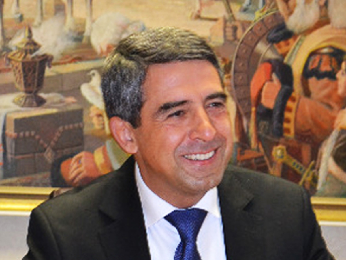 Bulgaria’s president due in Azerbaijan