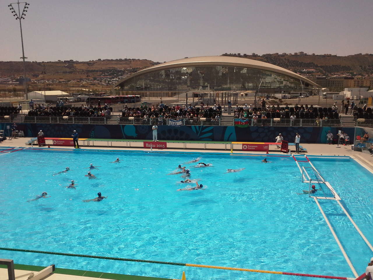 Water polo match kicks off between Azerbaijani and Romanian teams (PHOTO)
