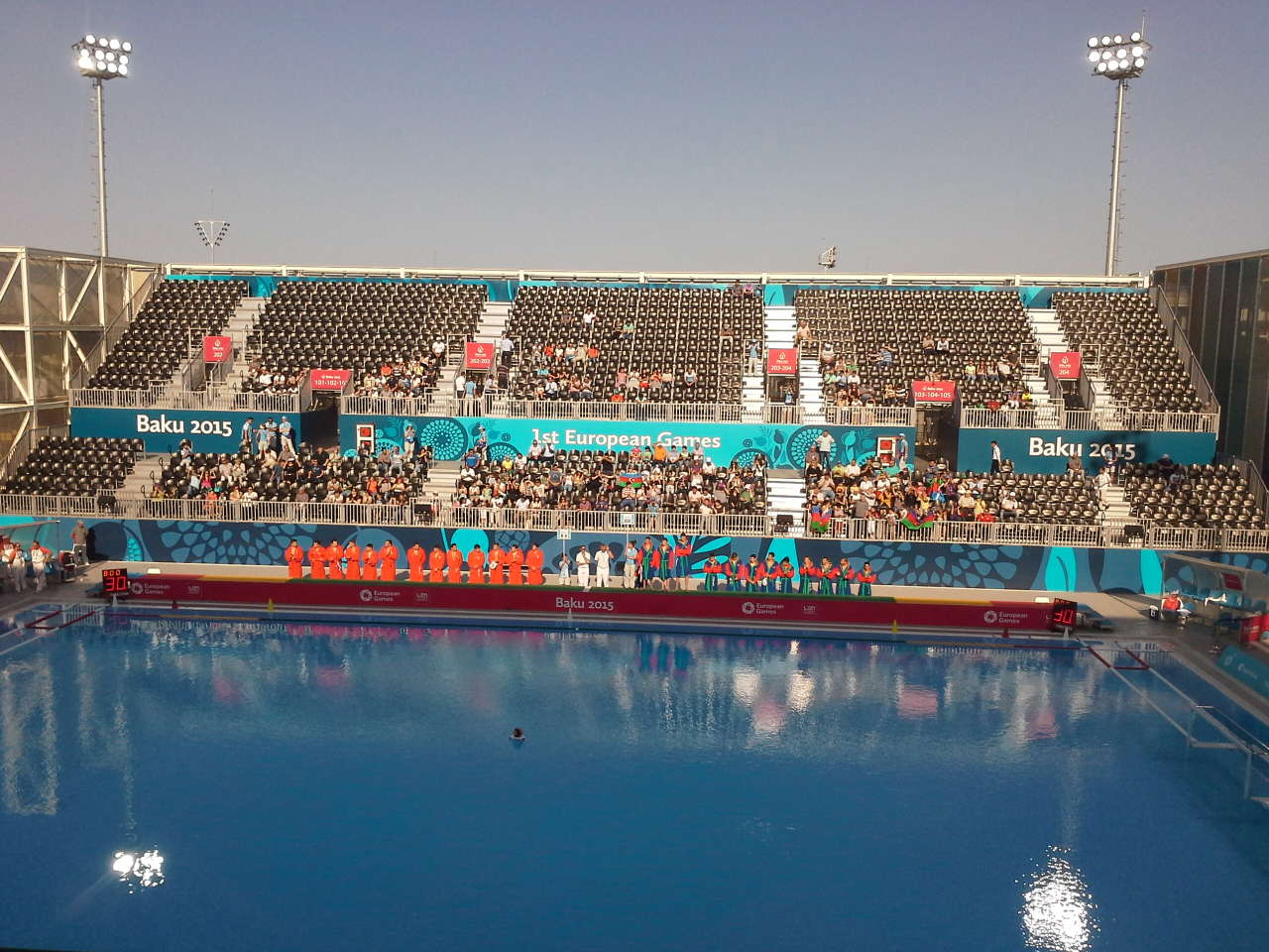 Water polo match kicks off between Azerbaijani and Romanian teams (PHOTO)