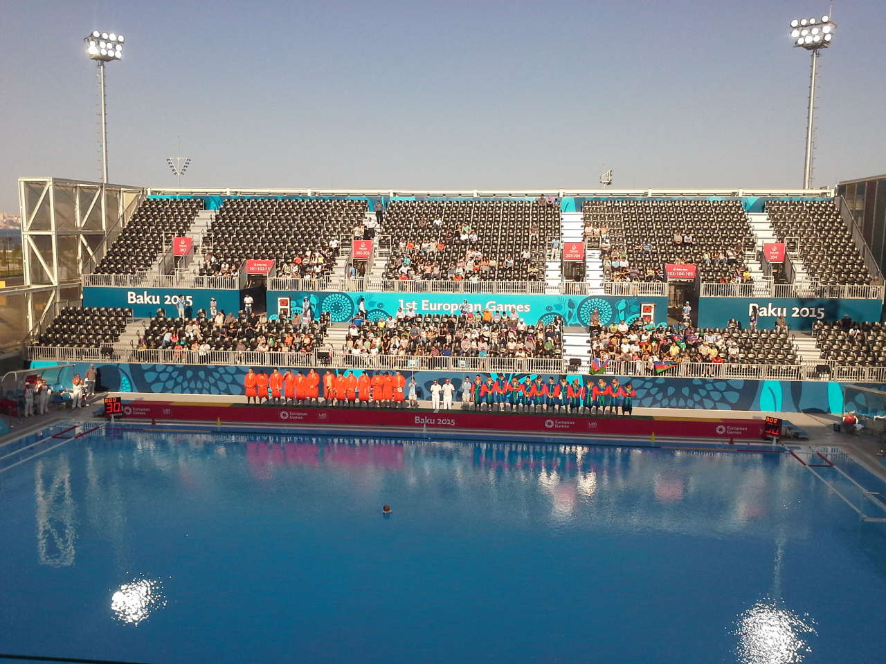 Water polo match kicks off between Azerbaijani and Romanian teams (PHOTO)