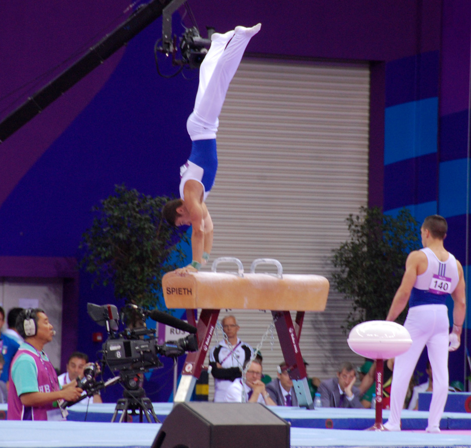 Azerbaijani gymnasts continue competing for medals (UPDATE 2) (PHOTO)