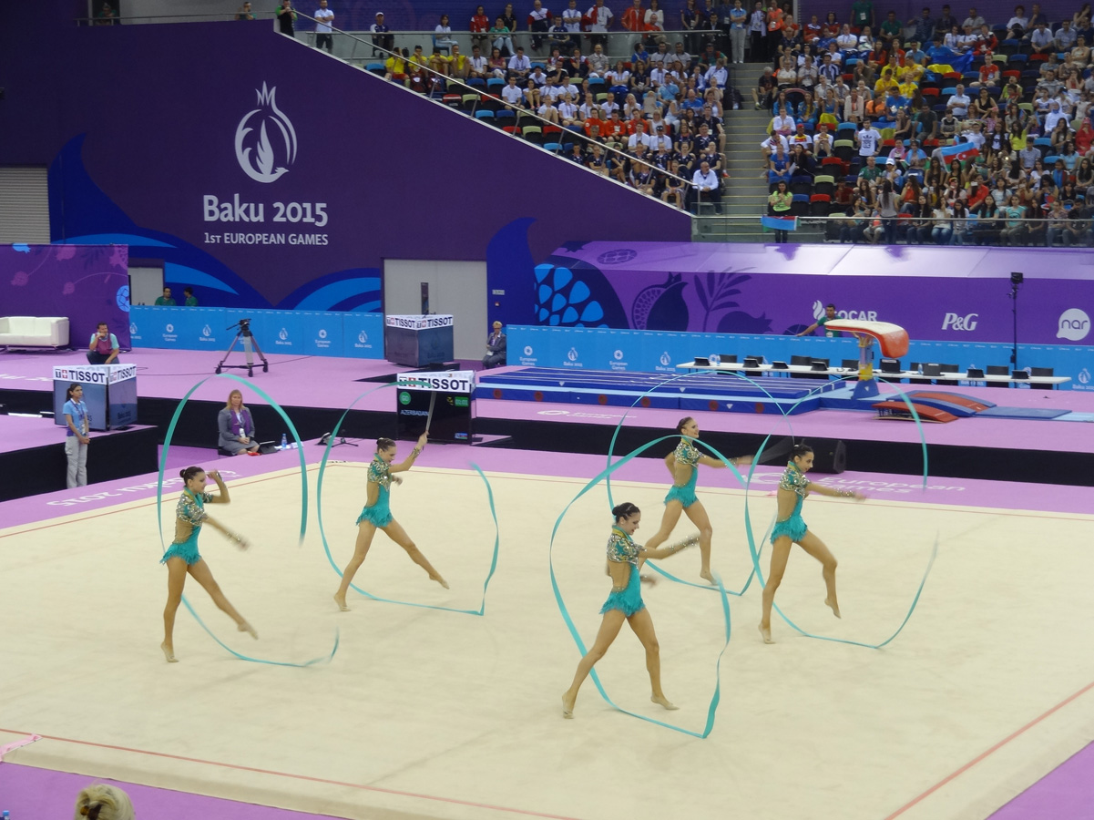 Azerbaijani female gymnasts perform with ribbons in group exercises at European Games (PHOTO)