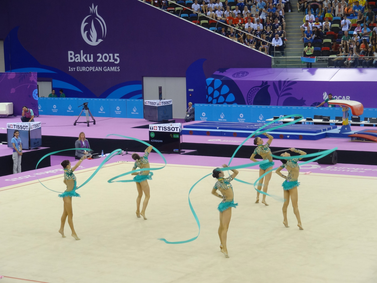 Azerbaijani female gymnasts perform with ribbons in group exercises at European Games (PHOTO)