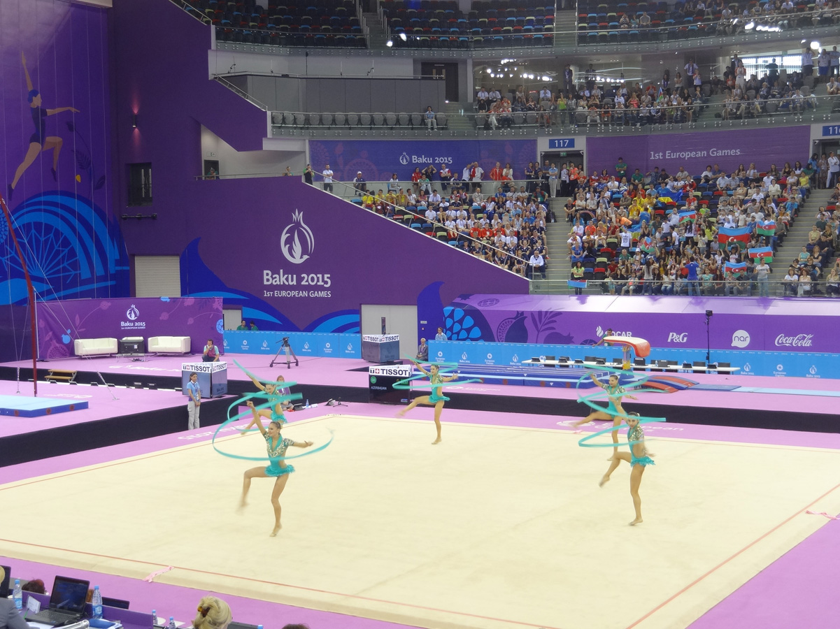 Azerbaijani female gymnasts perform with ribbons in group exercises at European Games (PHOTO)