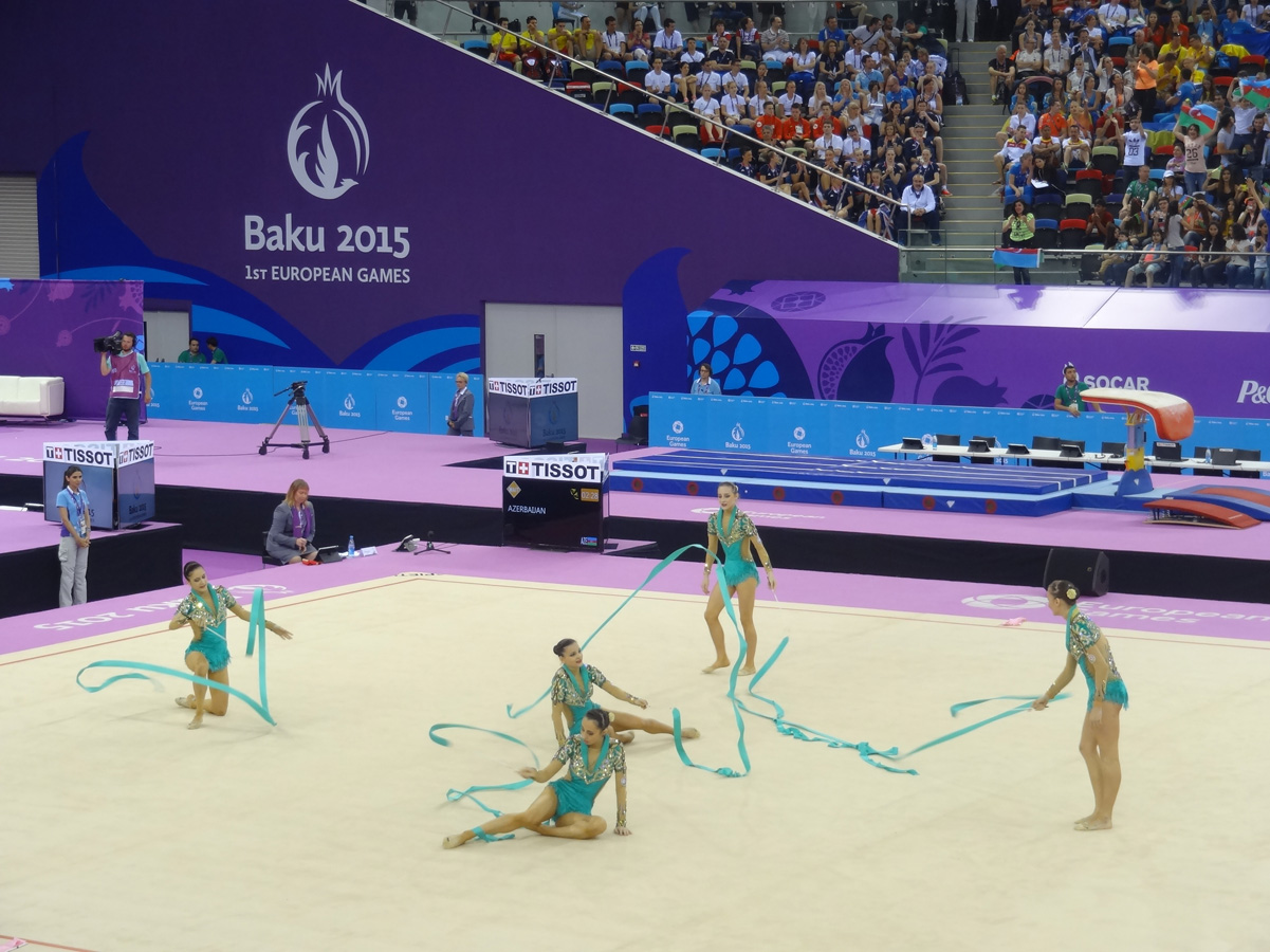 Azerbaijani female gymnasts perform with ribbons in group exercises at European Games (PHOTO)