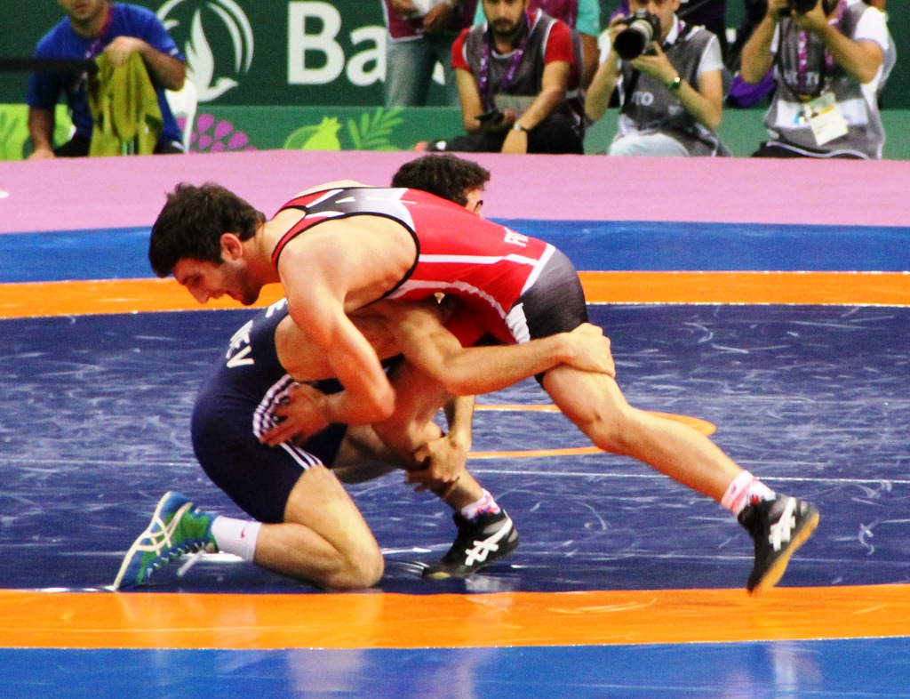 Azerbaijani wrestler advances to 1/4 finals at Rio Olympics