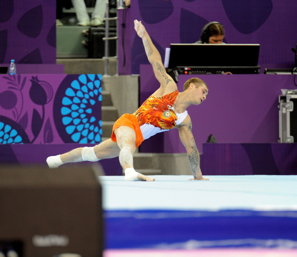 Baku 2015: Artistic gymnastics finals kick off (Live)