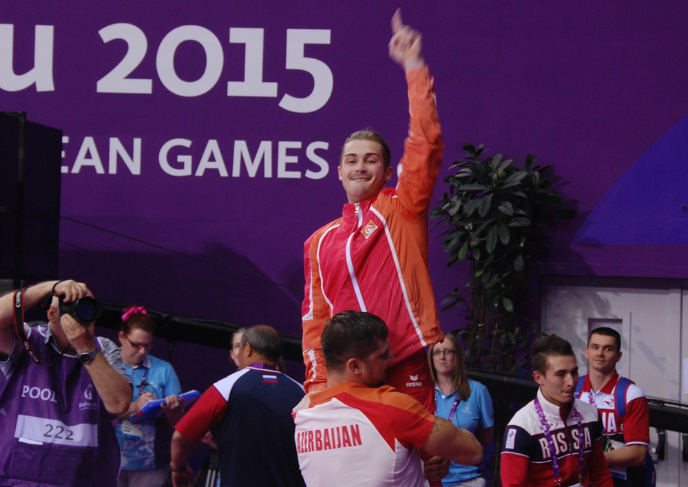 Baku 2015: Azerbaijani gymnast wins gold in parallel bars exercise (PHOTO)