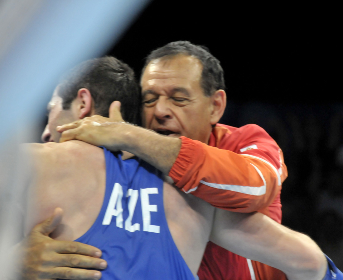 Baku 2015: Azerbaijani boxer in finals