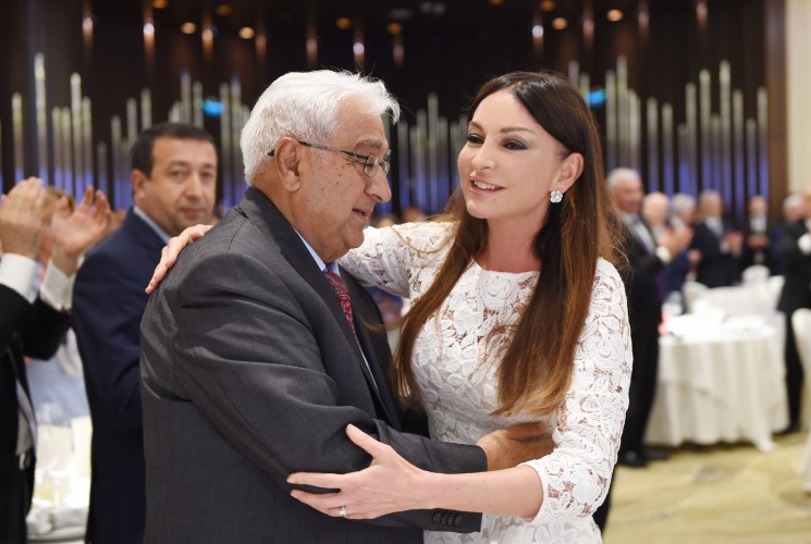 Mehriban Aliyeva awarded with “Heydar Aliyev” order for big contribution to organization of Baku 2015