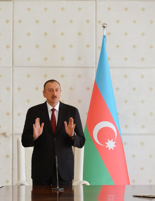 Azerbaijani president chairs Cabinet of Ministers meeting on H1 of 2015