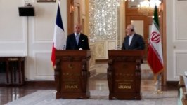 France agrees to have role in Iran's nuclear industry (PHOTO)
