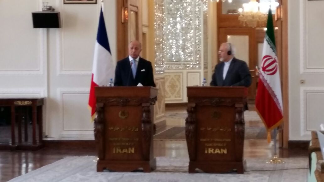 France agrees to have role in Iran's nuclear industry (PHOTO)
