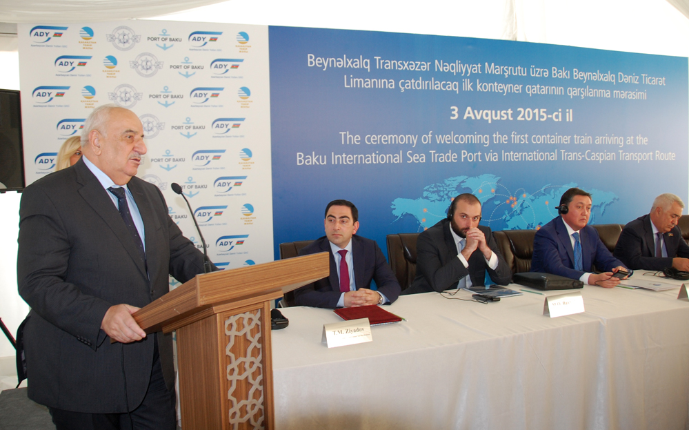 Baku receives first train via Trans-Caspian int’l transport route (PHOTO)