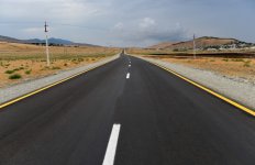 Azerbaijani president attends opening of Siyazan-Mashrif highway
