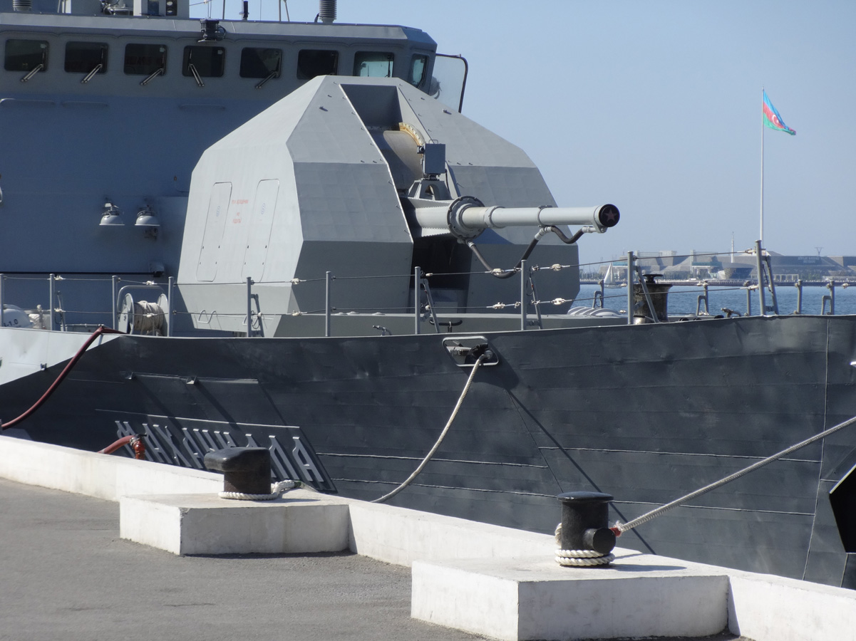 Friendly visit by Russian military ships to Azerbaijan (PHOTO)