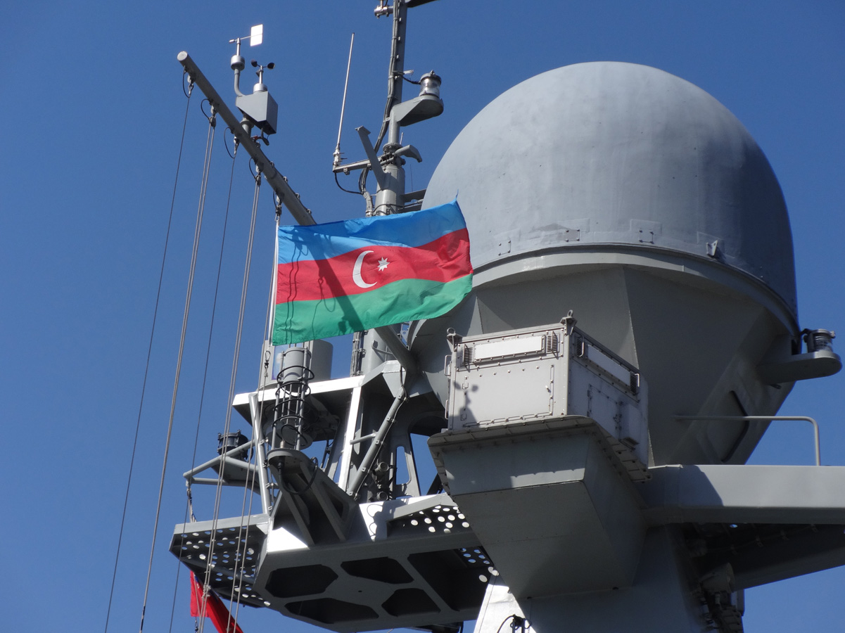 Friendly visit by Russian military ships to Azerbaijan (PHOTO)