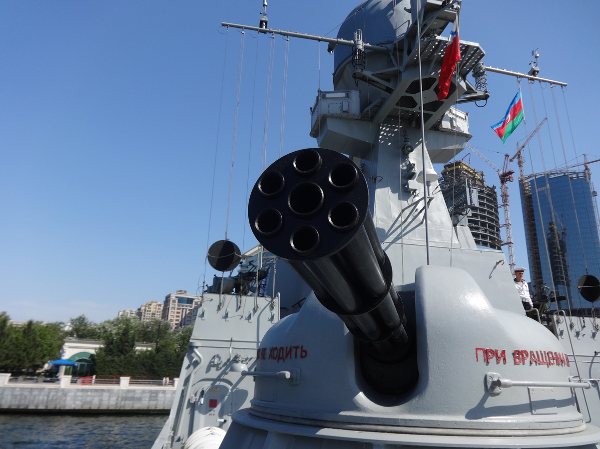 Friendly visit by Russian military ships to Azerbaijan (PHOTO)